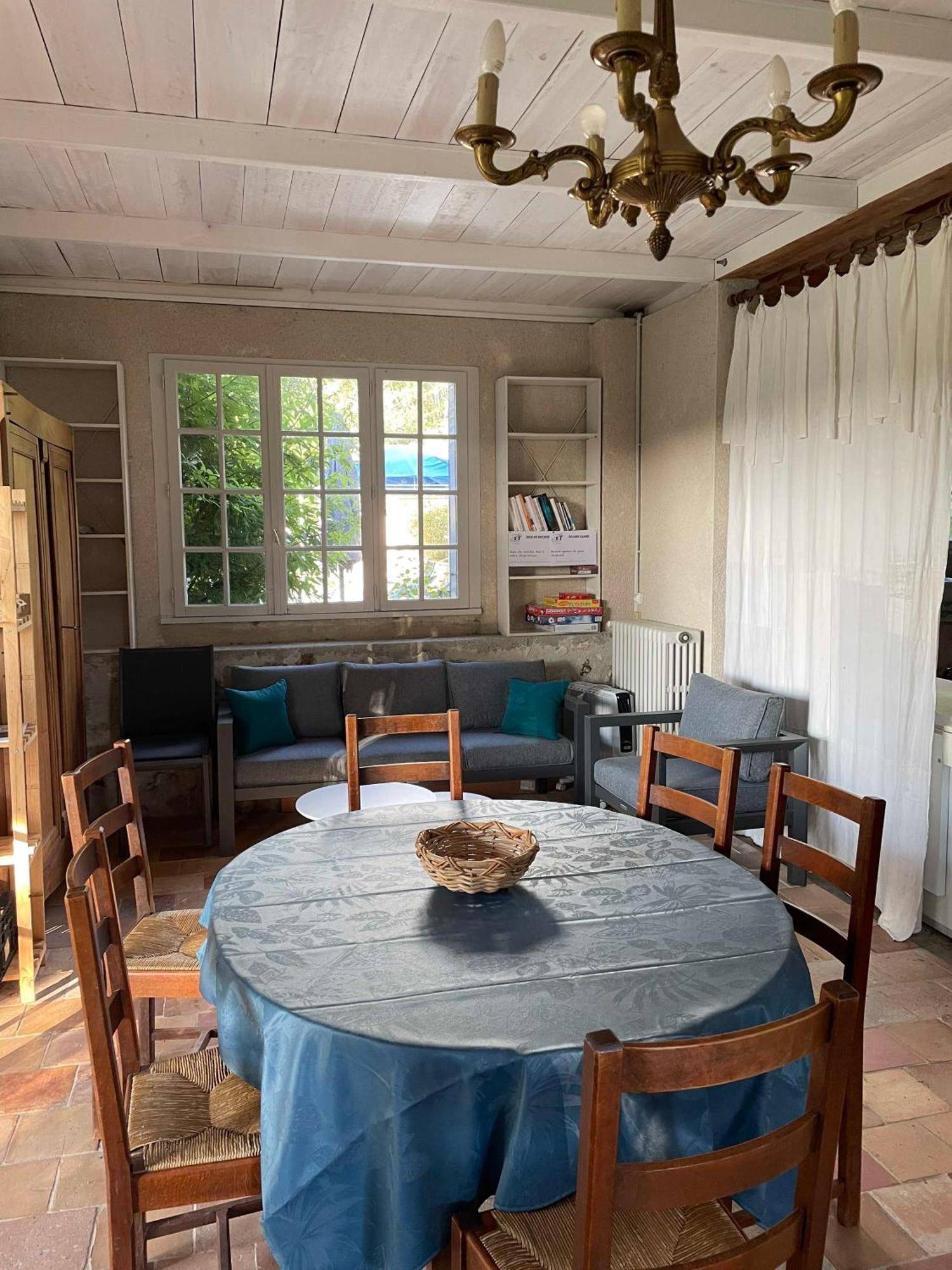 Les Bertaulieres Bed & Breakfast Bossay-sur-Claise Exterior photo